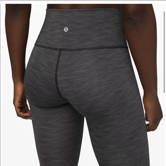 Lululemon leggings Wunder Under - Picture 2 of 4